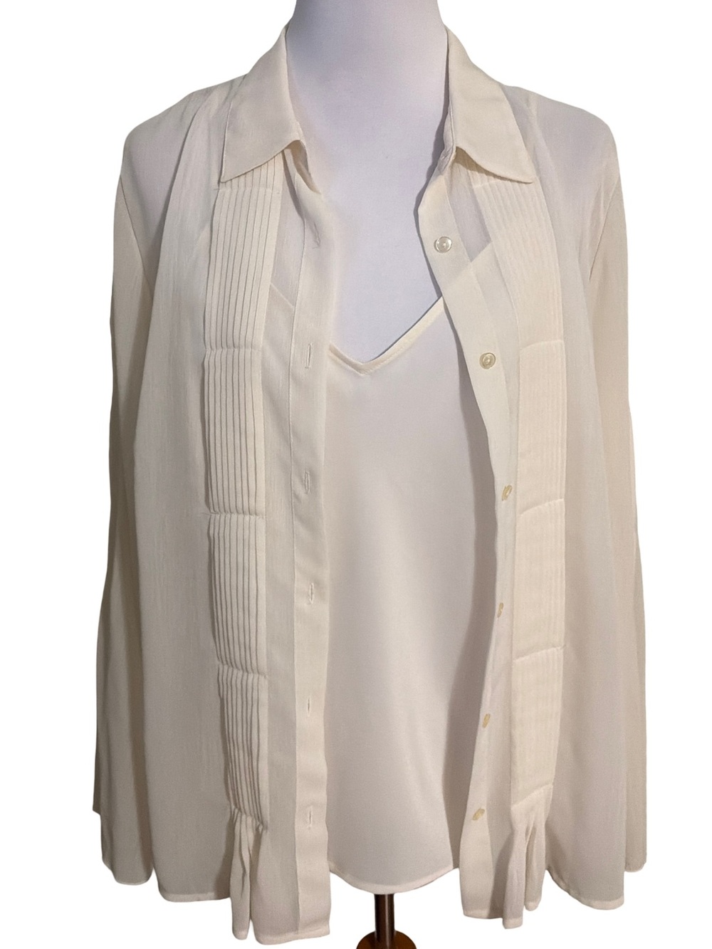 Nine & Co. Cream Button-Up Blouse with Matching V-Neck Tank Top Size 16W